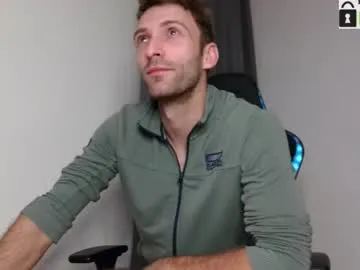 SophieBlaake – webcam model profile photo Image 17