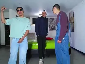 hijin_ – webcam model profile photo Image 14