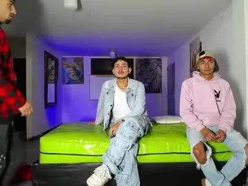 hijin_ – webcam model profile photo Image 5