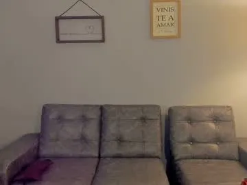 PaolaFalkon – webcam model profile photo Image 5