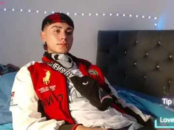 SamyShark21 – webcam model profile photo Image 2