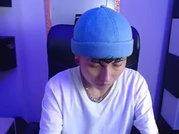 ZoeyReed – webcam model profile photo Image 5