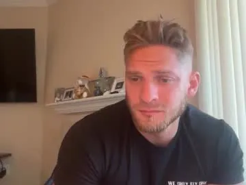 LauraFord – webcam model profile photo Image 13