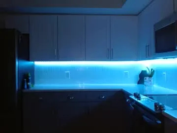 Angel_lynn18 – webcam model profile photo Image 5