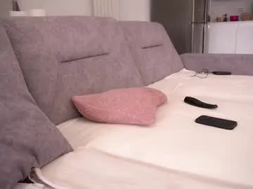 LunnaNoir – webcam model profile photo Image 19