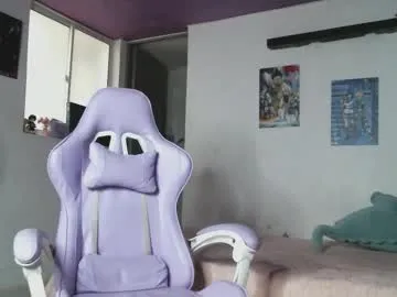 MiaCavallii_ – webcam model profile photo Image 18