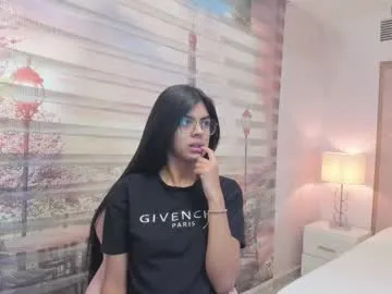 Astergray21 – webcam model profile photo Image 14