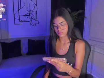 Astergray21 – webcam model profile photo Image 8