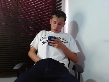 JaneTesla – webcam model profile photo Image 3