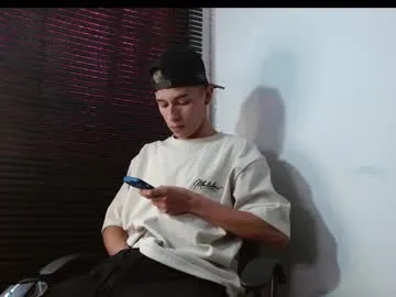 JaneTesla – webcam model profile photo Image 4