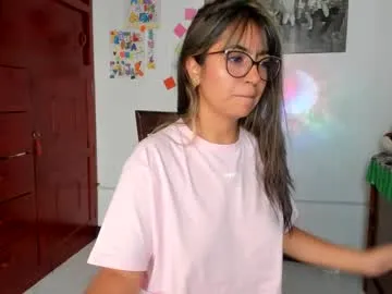 isabella22_1 – webcam model profile photo