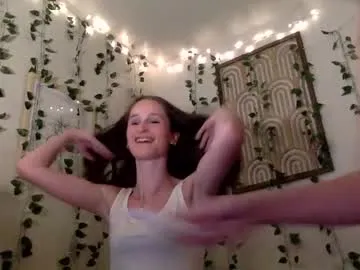 SkyLumen – webcam model profile photo Image 4