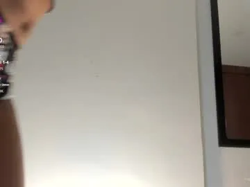 AuroraRuiz – webcam model profile photo Image 19