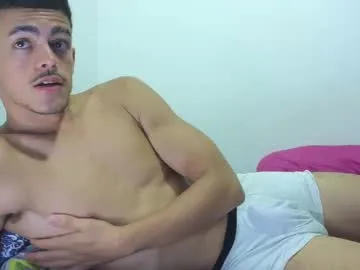 VivianWilson – webcam model profile photo Image 5