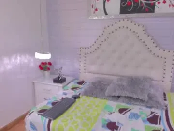 PaolaFalkon – webcam model profile photo Image 6