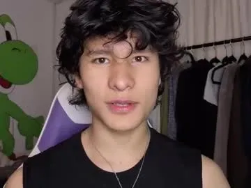 AmyBelmontt – webcam model profile photo Image 10