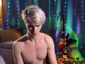 AnnyReina – webcam model profile photo Image 11