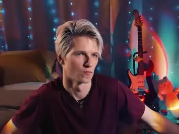 AnnyReina – webcam model profile photo Image 13