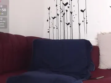 CamiWatson – webcam model profile photo Image 9