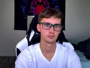 Donovan_Desmond – webcam model profile photo Image 6