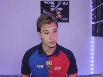 CassieGil – webcam model profile photo Image 17