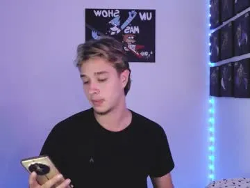 CassieGil – webcam model profile photo Image 19