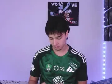 CassieGil – webcam model profile photo Image 5