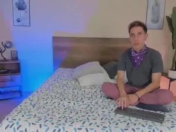 CassieGil – webcam model profile photo Image 8