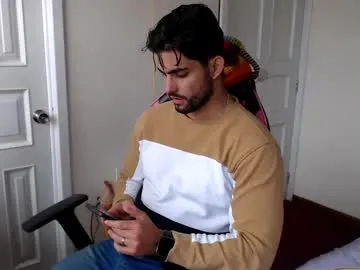 boysgang_sex – webcam model profile photo Image 14