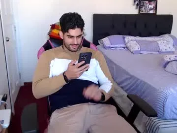 boysgang_sex – webcam model profile photo Image 8