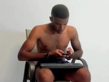 NoaRivas – webcam model profile photo Image 18