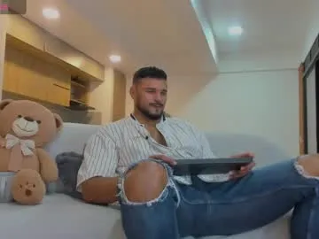 EmilyWeston – webcam model profile photo Image 16