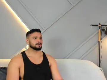 EmilyWeston – webcam model profile photo Image 3