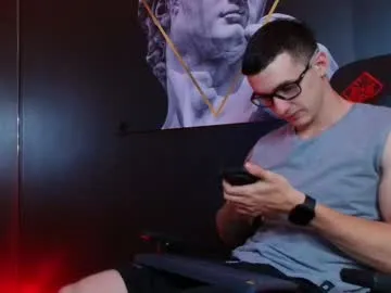 AmyBelmontt – webcam model profile photo Image 2