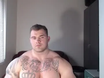 Perfektra – webcam model profile photo Image 5