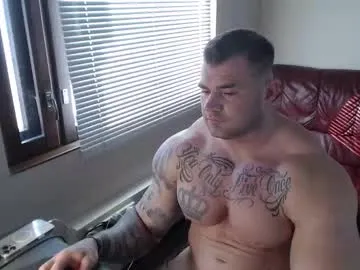 Perfektra – webcam model profile photo Image 6