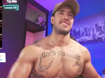 EmmilyCoopers18 – webcam model profile photo Image 10