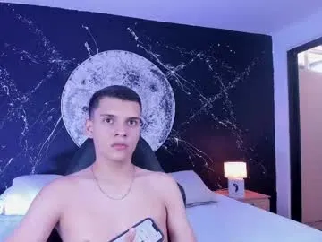 drobbb656 – webcam model profile photo Image 3