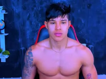 powq05 – webcam model profile photo Image 18