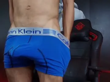 Juhone – webcam model profile photo Image 14