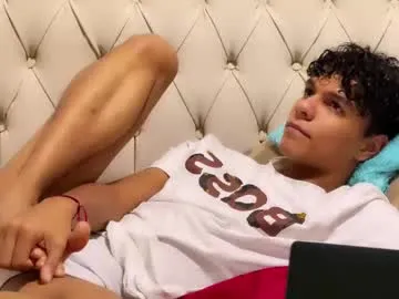 chem1ko – webcam model profile photo Image 2