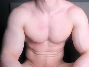 LauraFord – webcam model profile photo Image 5