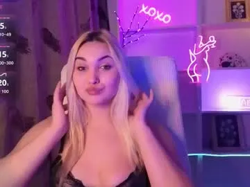 SkyLumen – webcam model profile photo Image 16