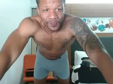 LuannaGray – webcam model profile photo Image 6