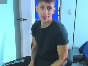 mash_angelo – webcam model profile photo Image 12