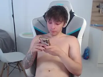 tommyjoyer – webcam model profile photo Image 7