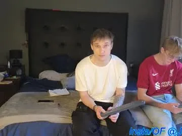 Amida_Chris – webcam model profile photo Image 17