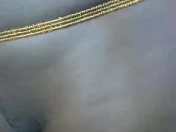 CassieGil – webcam model profile photo Image 2