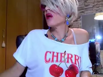 AlannaWeest – webcam model profile photo Image 7