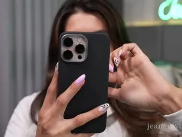 Chloe_Sins – webcam model profile photo Image 3